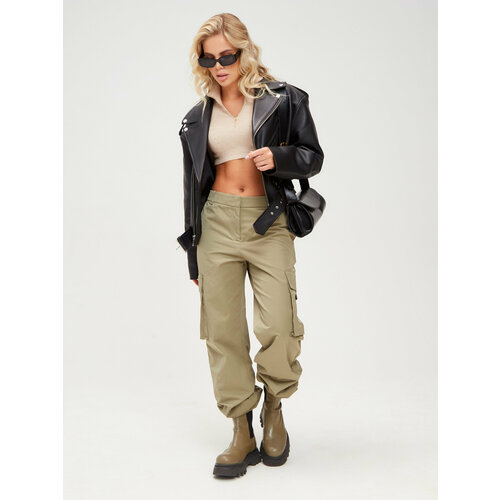 фото Кожаная куртка , размер 44, черный gilda