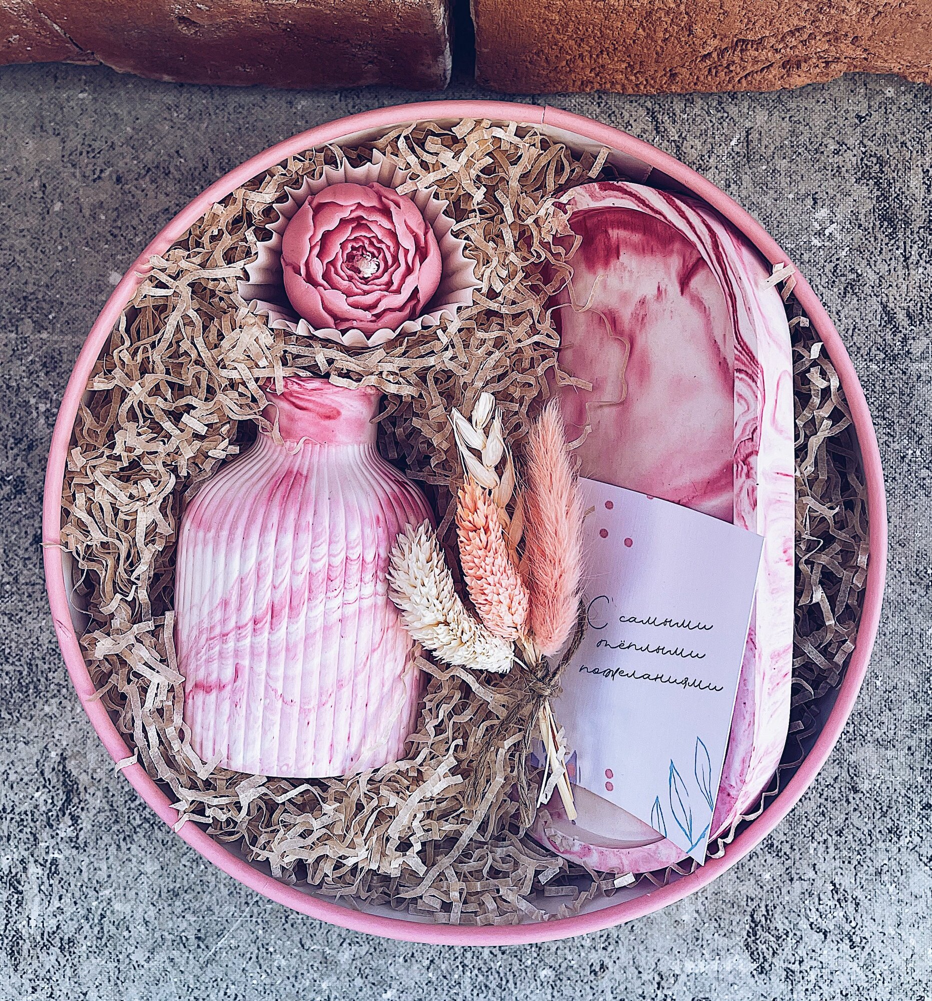 Подарочный набор PERFECT PRESENT "Розовый пион", ручная работа, ваза