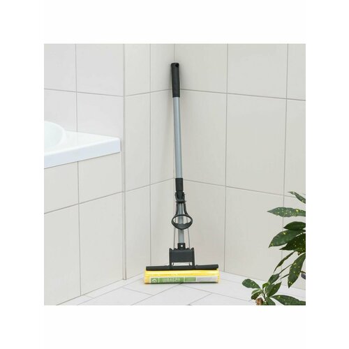 Швабра для мытья пола PVA с роликовым отжимом 1067₽