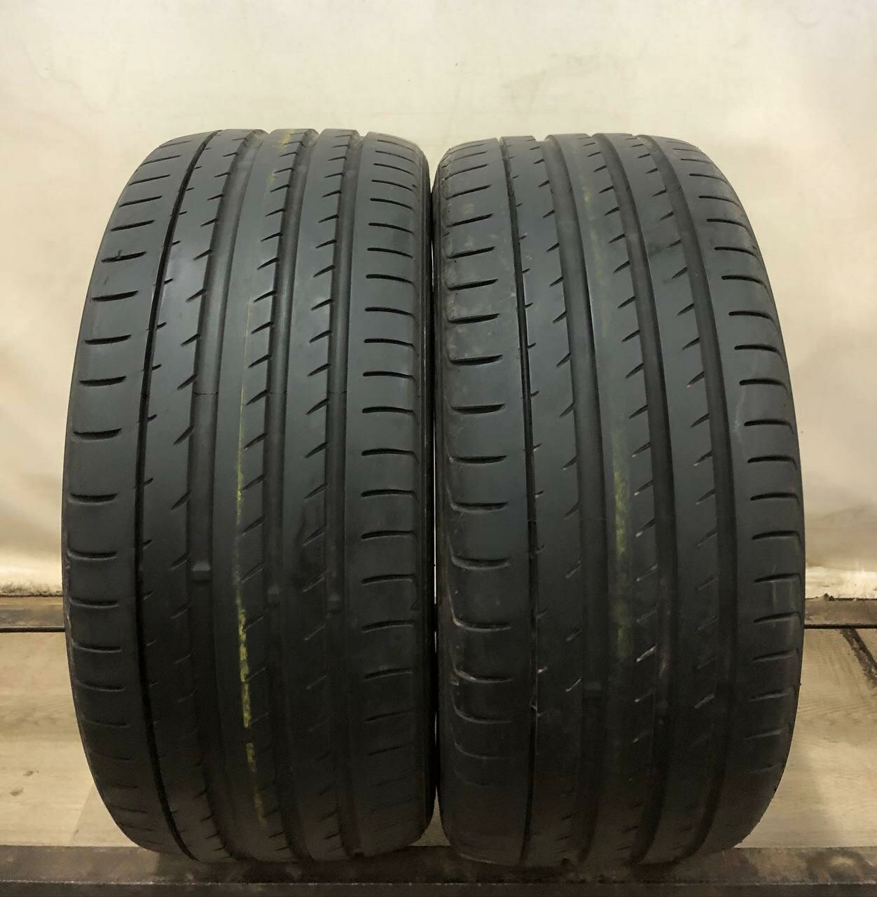 Yokohama Advan Sport V105 235/35 R19 БУ Шины Летние