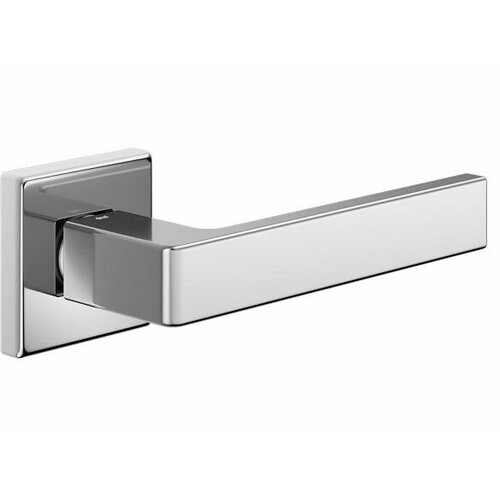 Итальянская дверная ручка DND QUATTRO от компании Волховец, Полированный хром тип М2