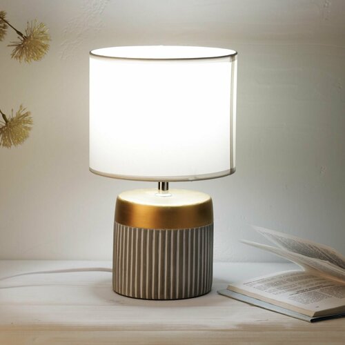 Светильник настольный 38 см цементполиэстер молочный Impulses light 2290₽