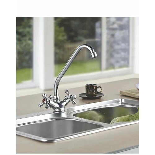 Смеситель для кухнимойкираковины двухвентильный высокий излив крепление на гайке Comfort 1800₽