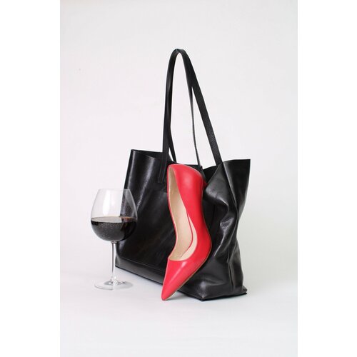 Сумка шоппер INTO, фактура гладкая, лаковая, черный