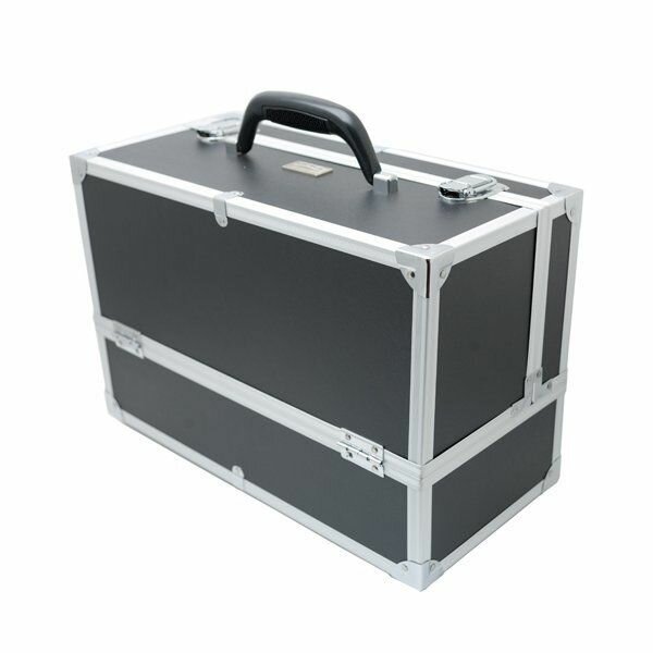 фото Чемодан для визажиста/косметолога