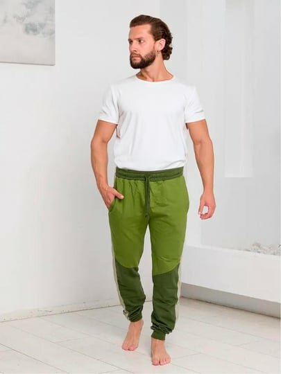 Брюки спортивные