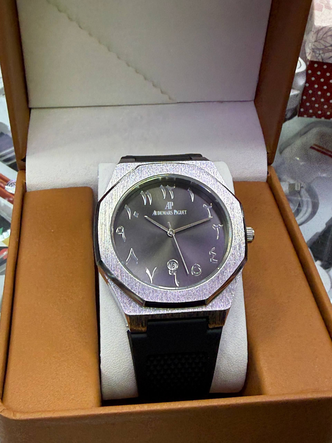 Наручные часы Hublot, серебристый — фото 1