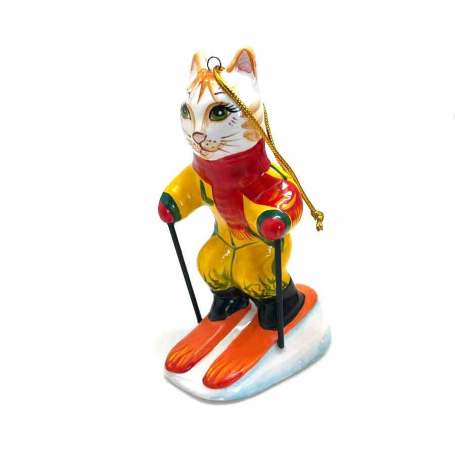 Фарфоровый Кошечка-горнолыжница, легкая ёлочная игрушка Sr-AH-172