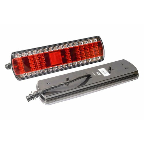 Фонарь задний на КамАЗ МАЗ светодиод с проводом правый бегущий поворотник арт 1120869-02 Фонарь задний на КЗ светодиод с проводом комплект бегущий поворотник арт 2450₽