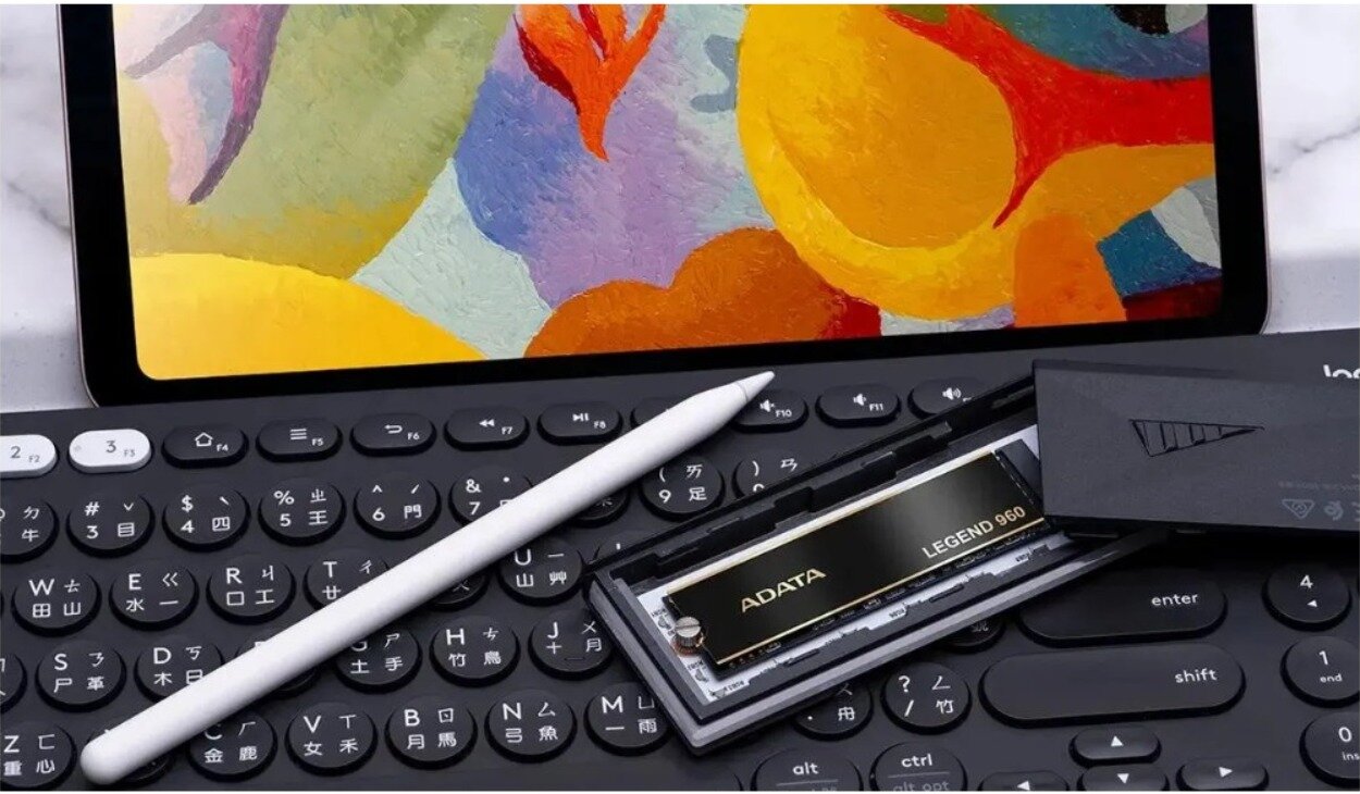 SSD накопитель A-Data Legend 960 ALEG-960-2TCS 2ТБ, M.2 2280, PCIe 4.0 x4, NVMe, M.2 — фото 1