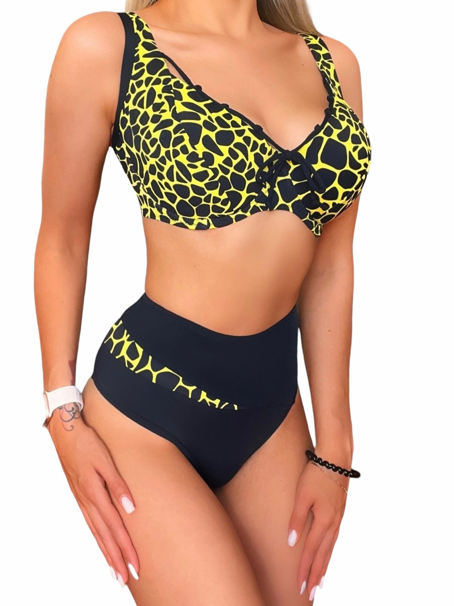 Купальник Первая любовь Базовая коллекция, размер 60, желтый — фото 1