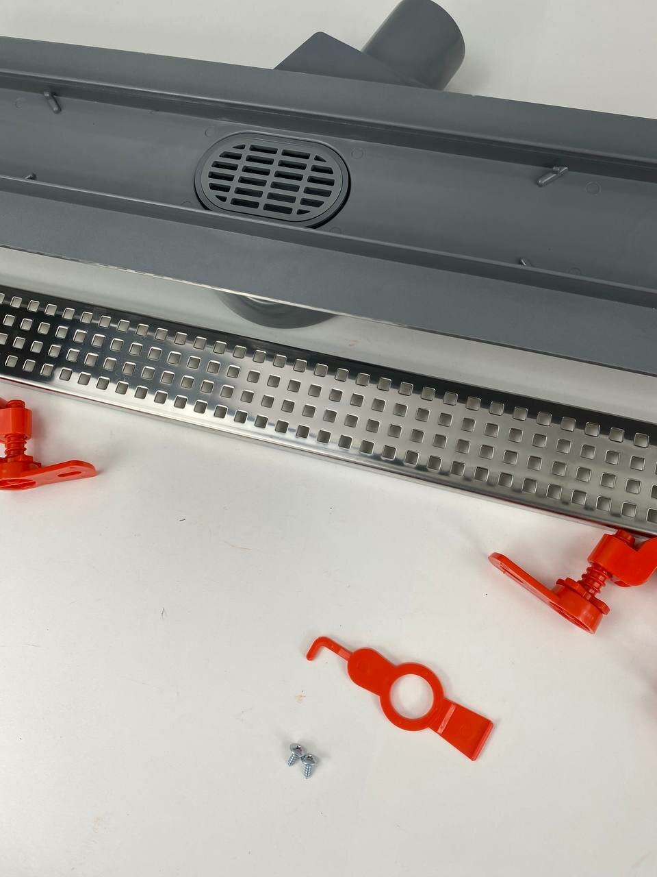 Душевой трап - лоток решетка в квадратик с поворотным фланецем 63*400мм с сухим и гидрозатвором Aquanova