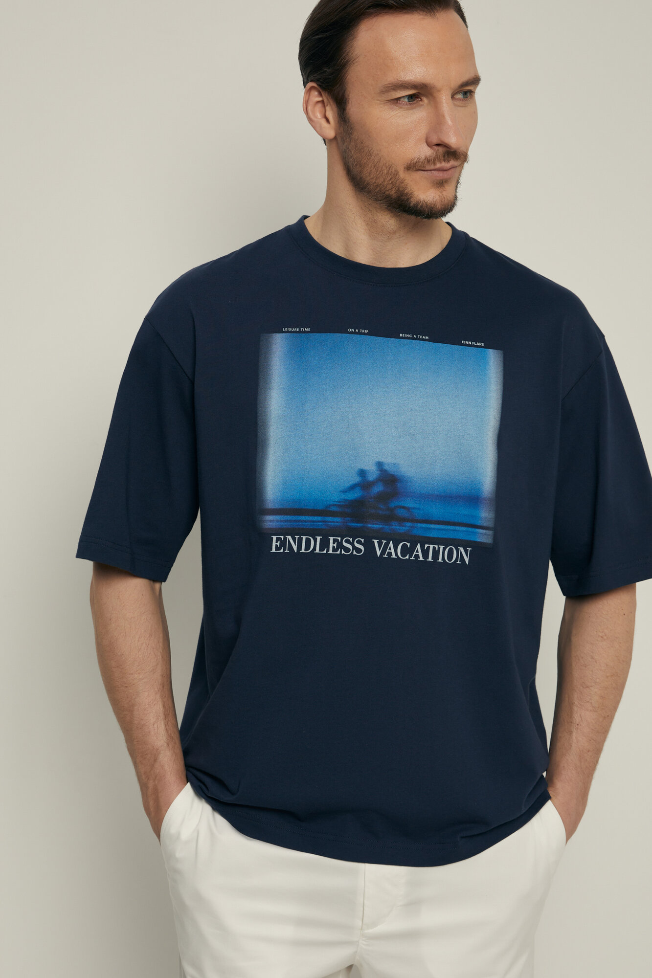 Футболка FINN FLARE FSF21051 101  размер M 176 100 90   темно синий