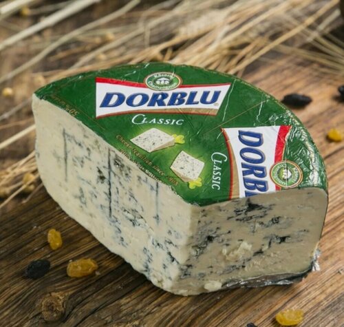 Изображение товара Сыр *DorBlu*в вакуумной упаковке 1,3кг.