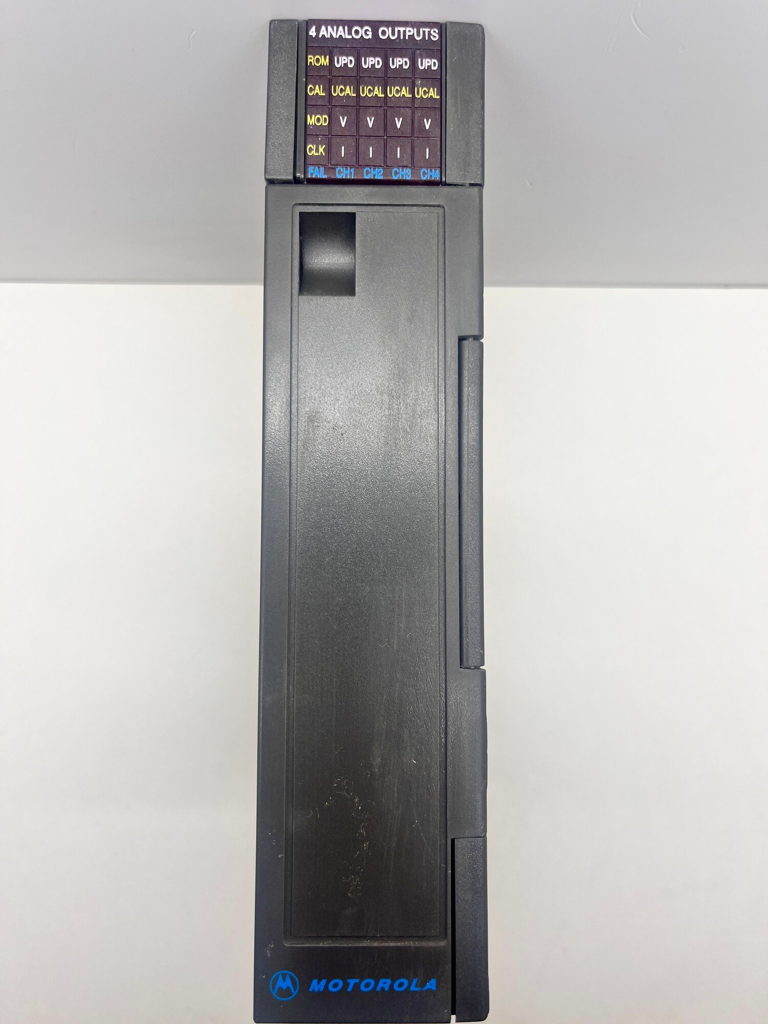 Модуль ПЛК Motorola FRN1489A, 4 Analog Output Module for the MOSCAD RTU.