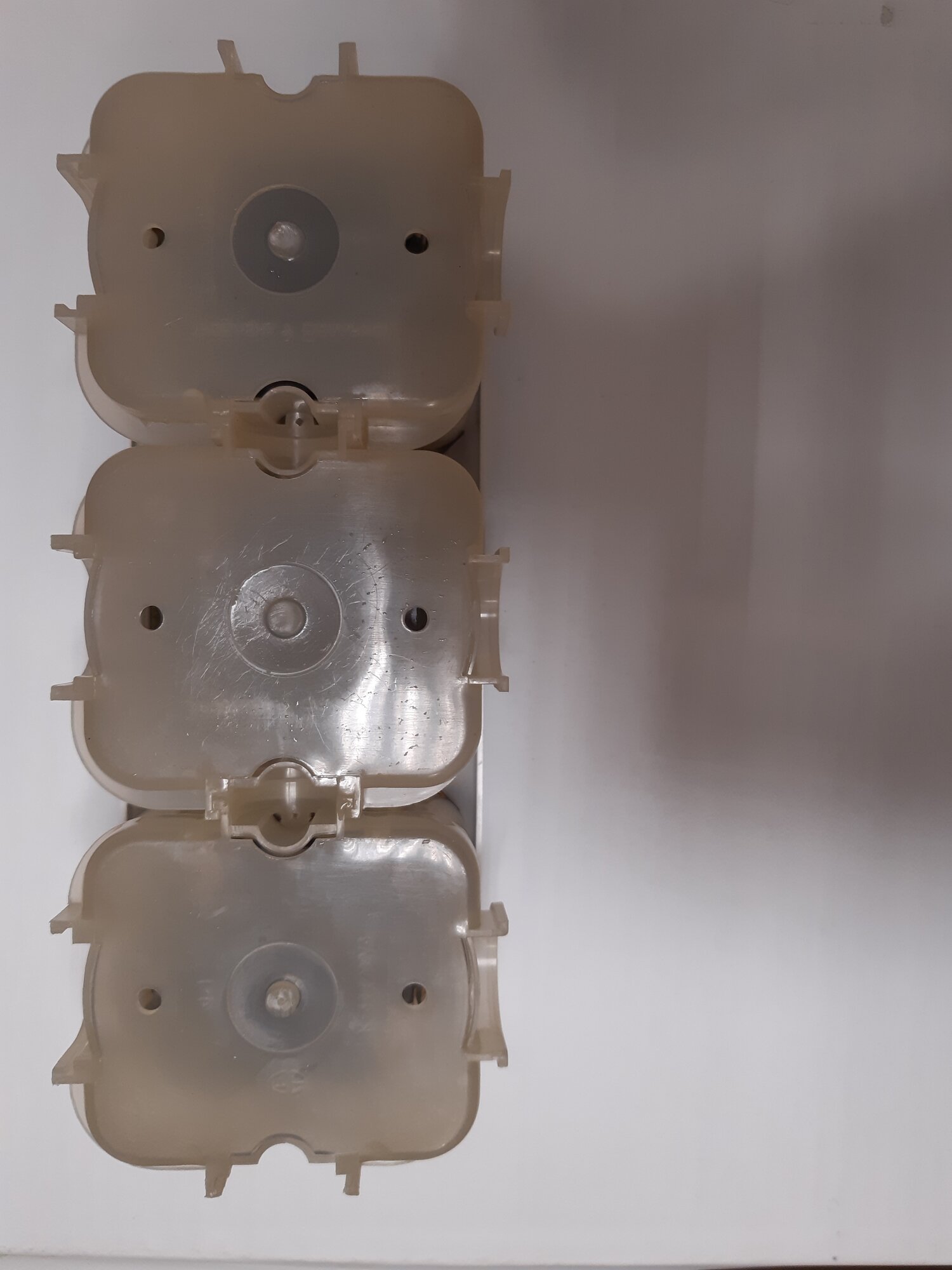 Блок 6-выключателей — фото 1