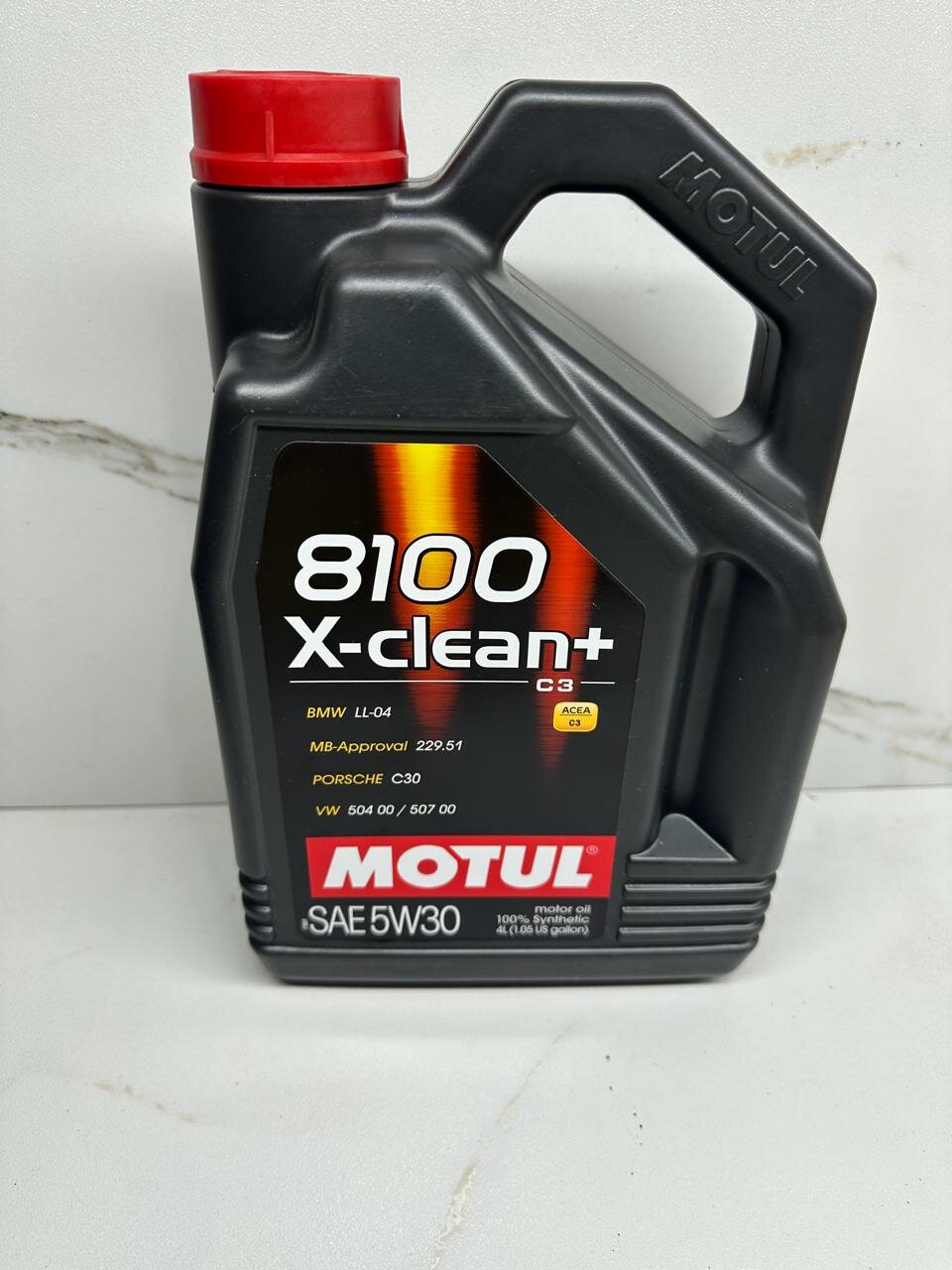 Масло MOTUL 8100 5W30 X-CLEAN + C3 ( 4л) синт. BMW LL-04 MB-Approval 229.51 Porsche C30 VW 504 00 - 507 00