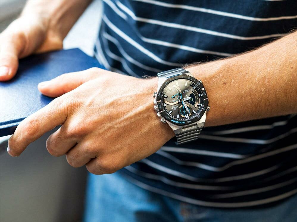 Наручные часы CASIO Edifice, черный — фото 1
