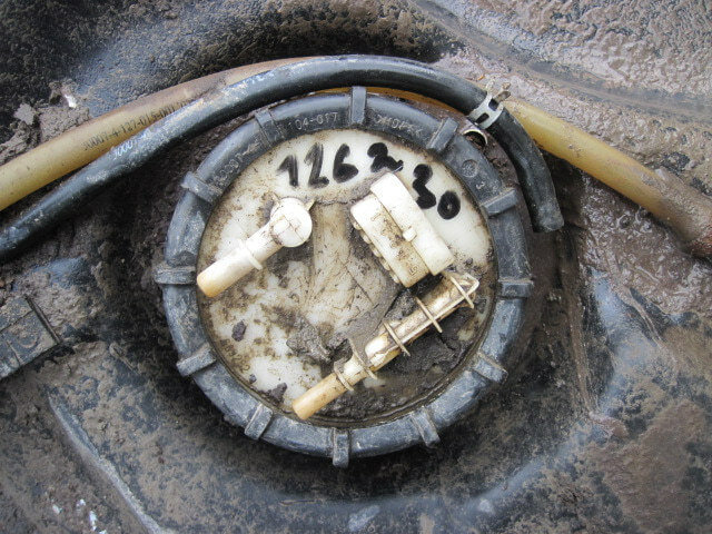 Б/У Насос Топливный Электрический, Chery (Черри)-Amulet (05-) Chery Amulet (04-12) Целый 126230 CHERY арт. A111106610DA