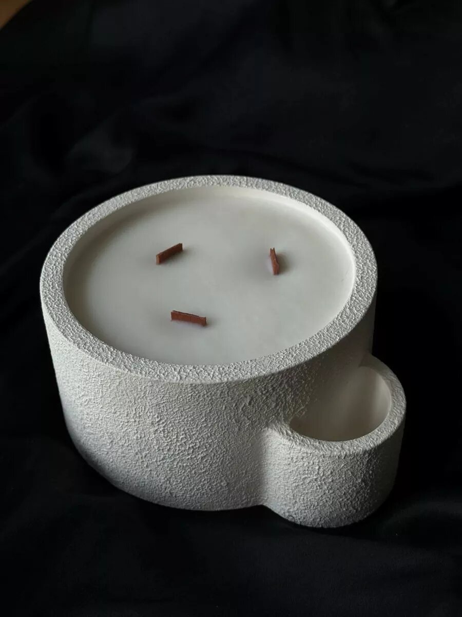 Свеча в гипсе ароматическая с деревянным фитилем, кокосовый воск, Grats: R BAG — фото 1