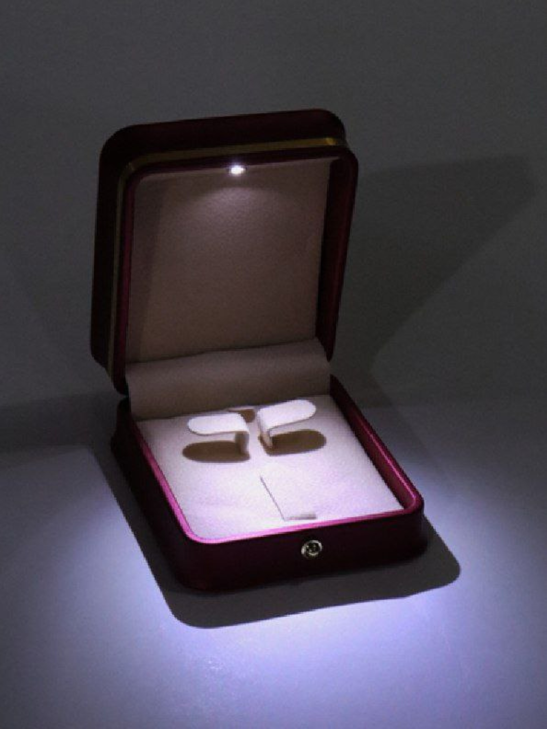 Подарочная коробка "Кожаная", для ювелирных изделий, огнестойкая, 4x7x9 см — фото 1