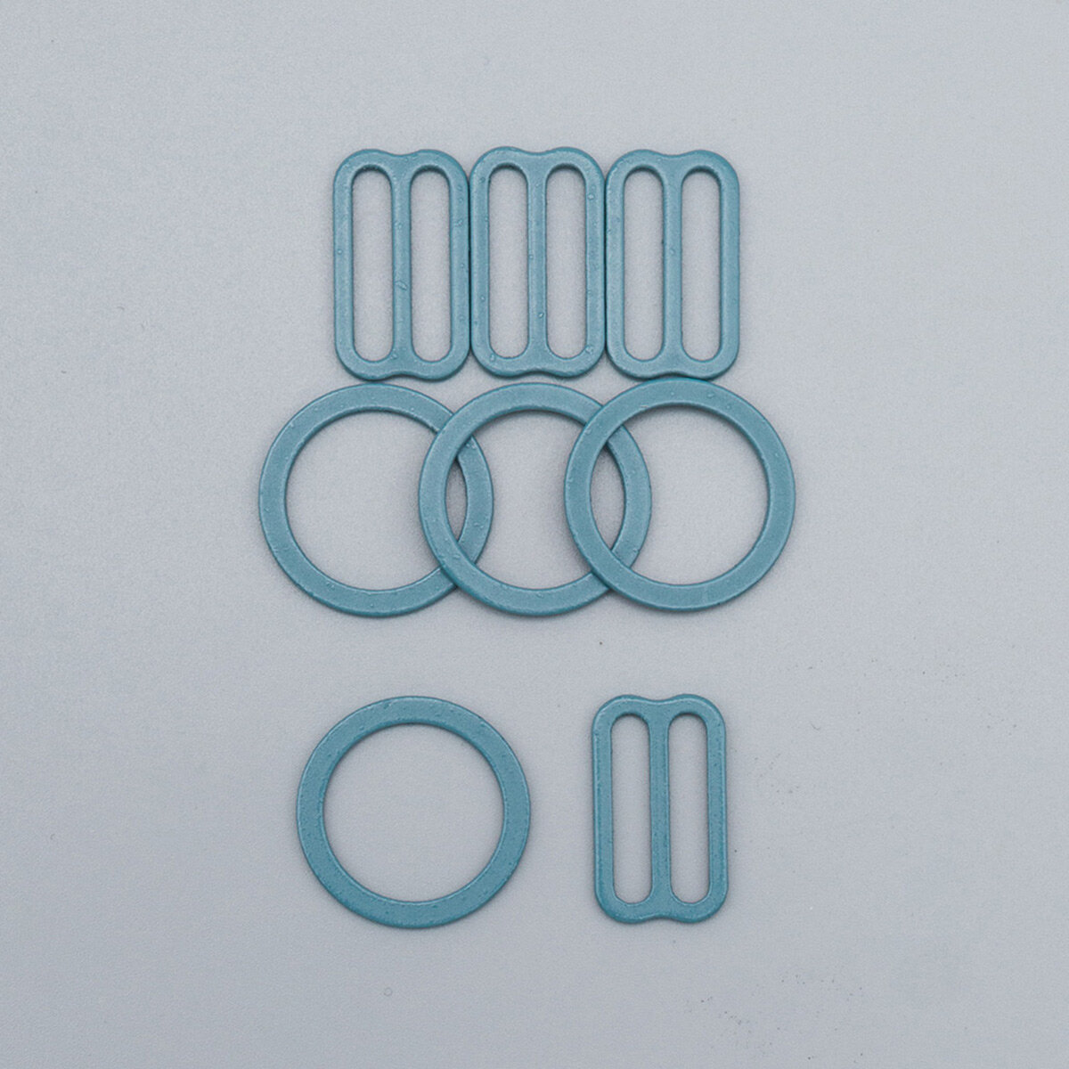 Набор металлической фурнитуры для бюстгальтера, цвет 1582 арктика (кольцо 14 мм - 4 шт, регулятор 15 мм - 4 шт)