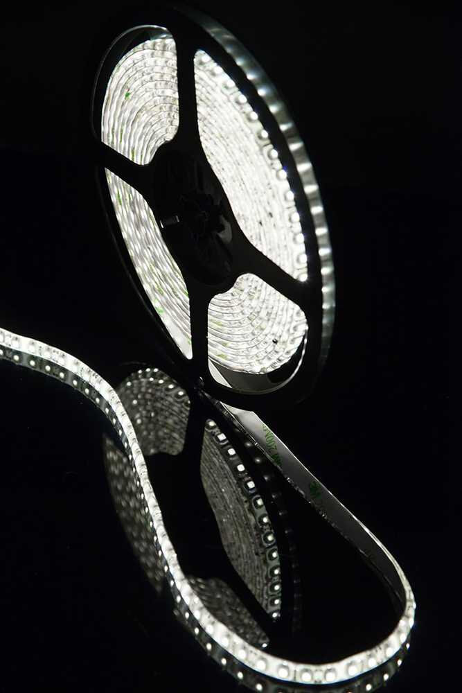 Светодиодная лента SMD3528 120Led/m 96W/m IP65 12V (холодный белый) 5m