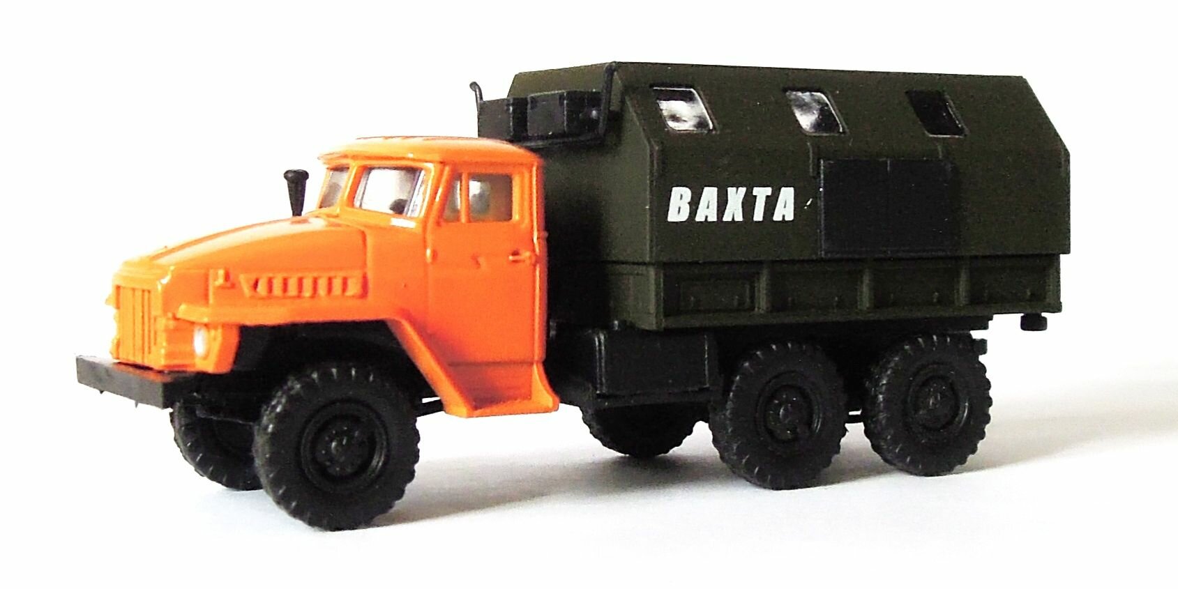 870063 MTD Модель грузовика 375 серии кунг вахта H0 1:87