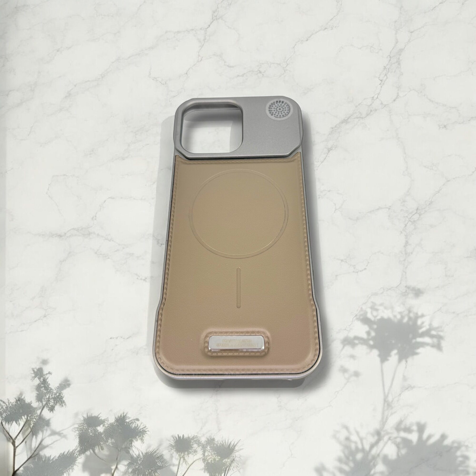 Чехол MetallAroma Titanium для iPhone 16 Pro Max, с ароматической вставкой, MagSafe дизайн, металлический верх, эко-кожа — фото 1