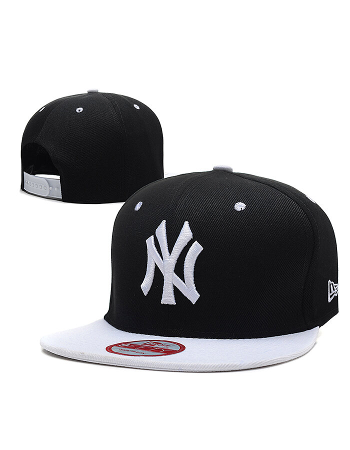 Бейсболка NEW ERA для мужчин и женщин