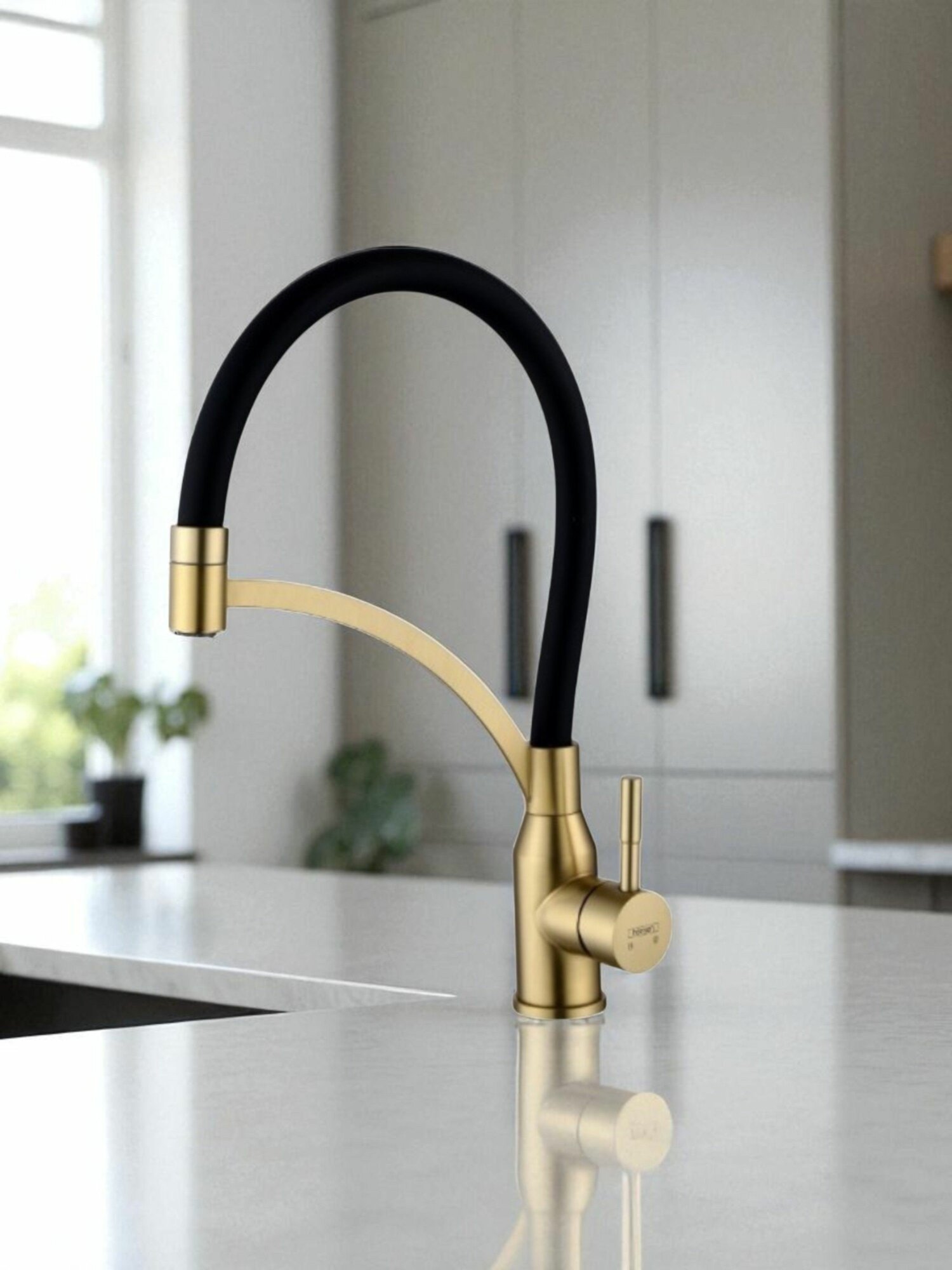 Смеситель для кухни HN56043-DC