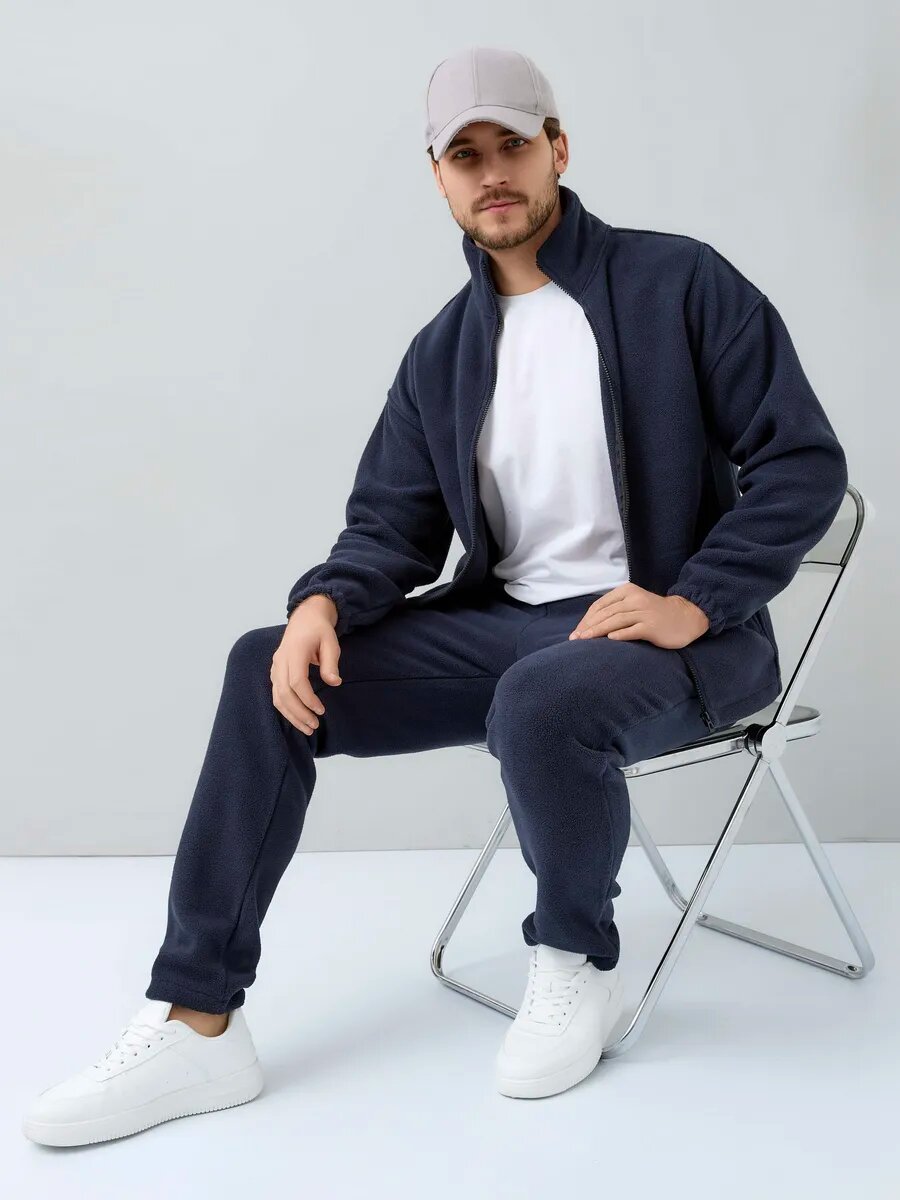 Костюм спортивный 56