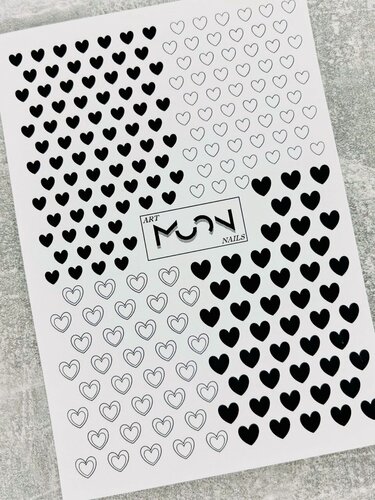 Изображение товара Наклейки для ногтей "Сердечки". Водные слайдеры для ногтей. Черно-белые, 10 на 13.5 см