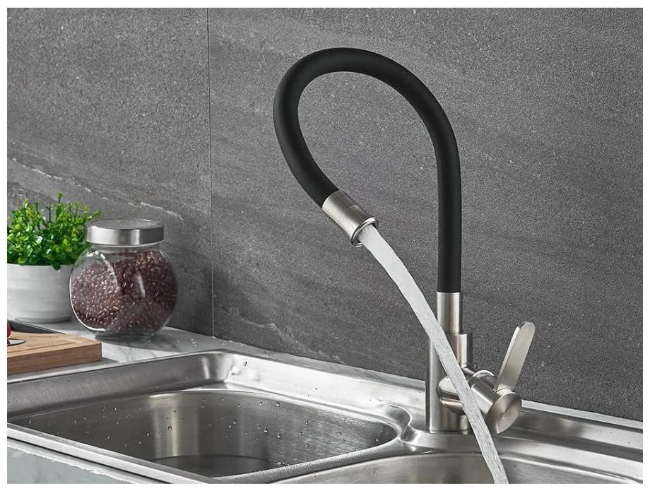 Ledeme Смеситель для кухни 35к L74004-2 Ledeme гибкий излив Черный-Хром