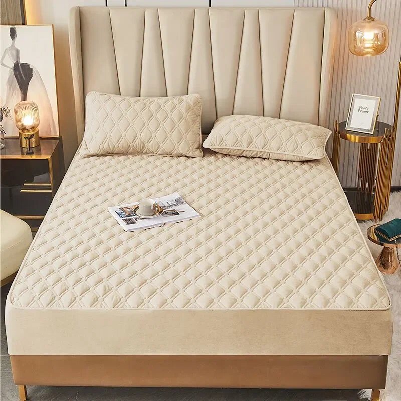 Наматрасник стёганый с резинкой по кругу с бортами Хлопок 160х200 см Бежевый