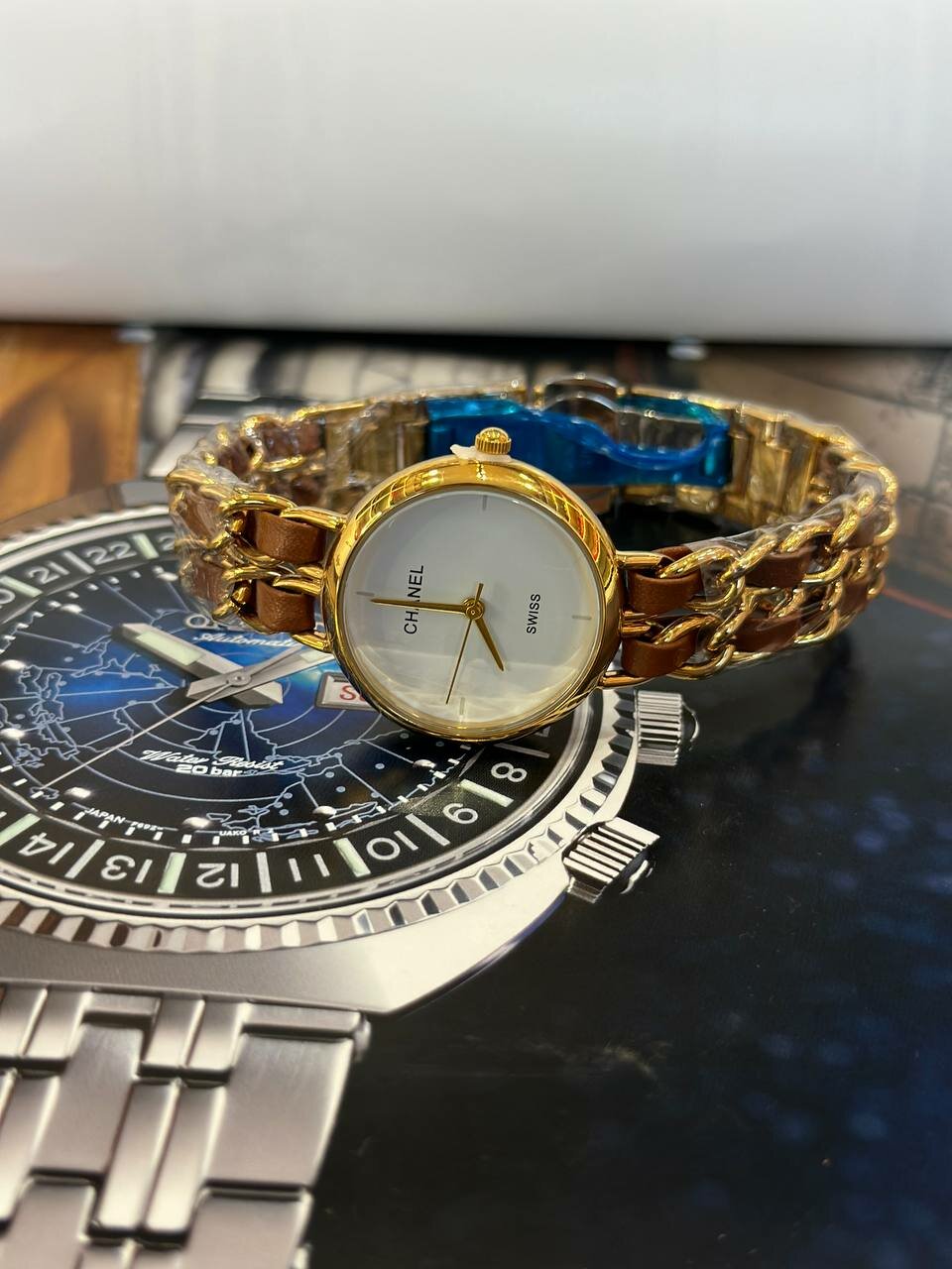 Наручные часы Chanel, золотистый — фото 1