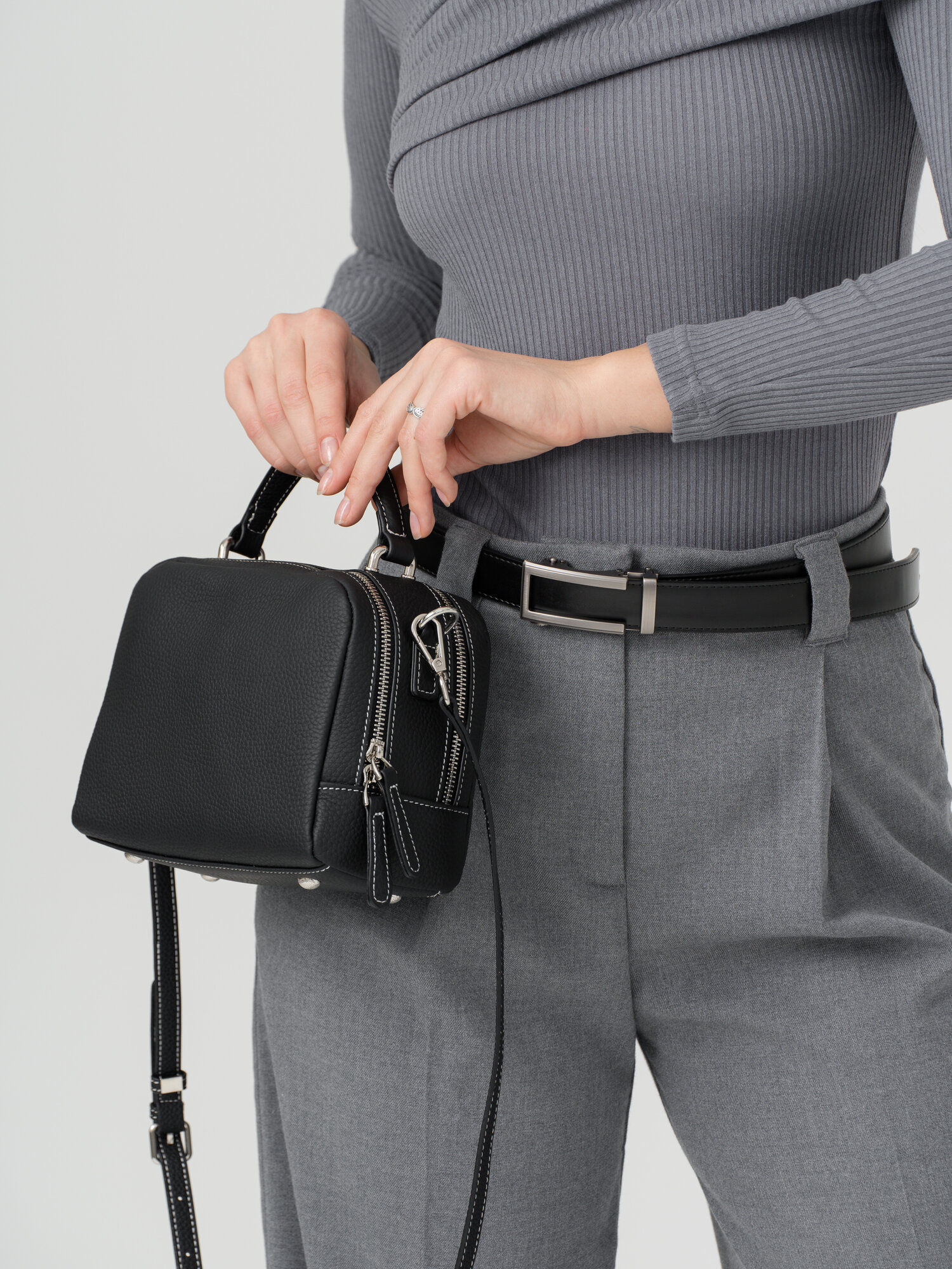 Сумка кросс-боди Daniele Riccardi, фактура зернистая, черный — фото 1