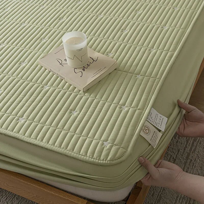 Embroidered Waterproof Mattress Pad Protector Skin-Friendly Durable Fitted Sheet Bed Cover Quilted Mat Cover 150/160/180/200/220 140x190x30cm Бежевый