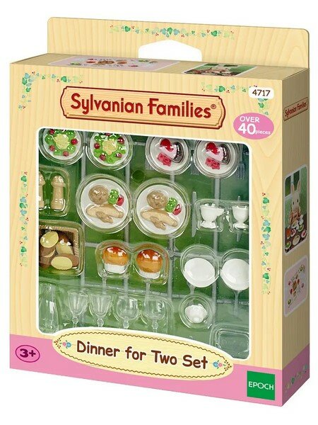 Набор Sylvanian Families 2818 "Ужин", кровать, столик, вешалка и др.