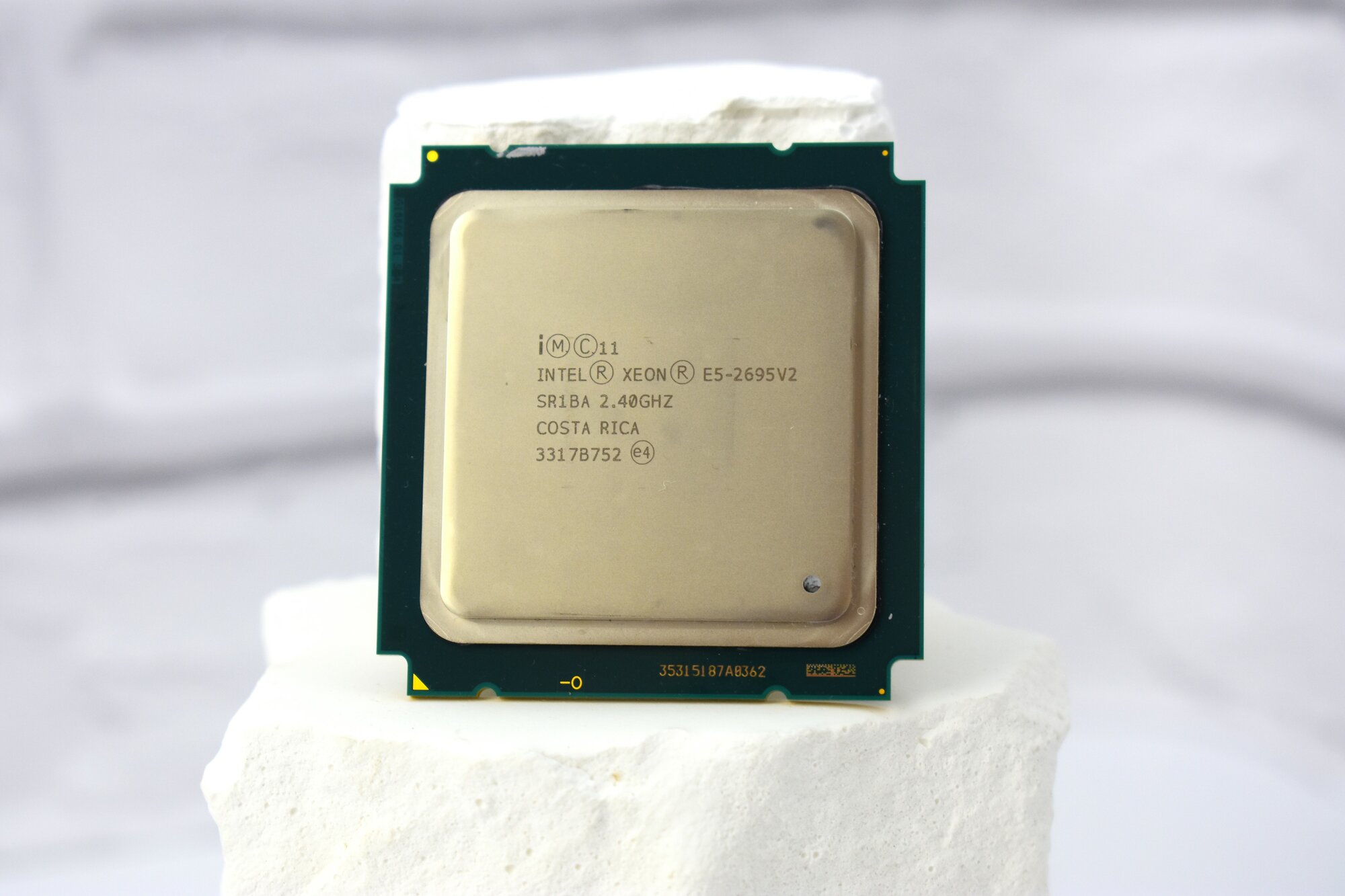 Процессор Intel Xeon E5-2695 V2 сокет 2011 12 ядер 24 потоков 2.4 ГГц 115 Вт OEM