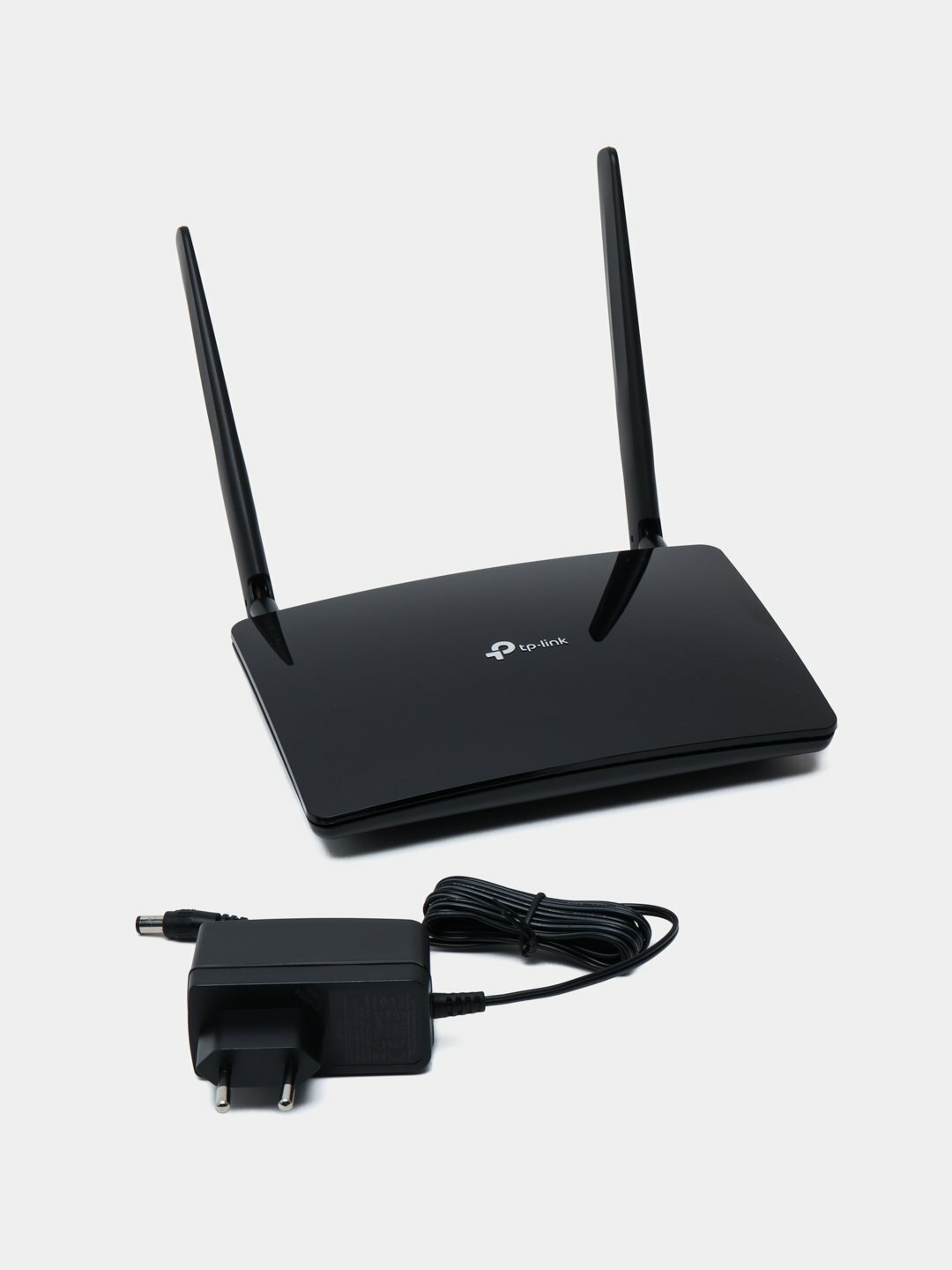 Wi-Fi Роутер TP-Link "Archer MR400", поддержка LTE, двухдиапазонный — фото 1