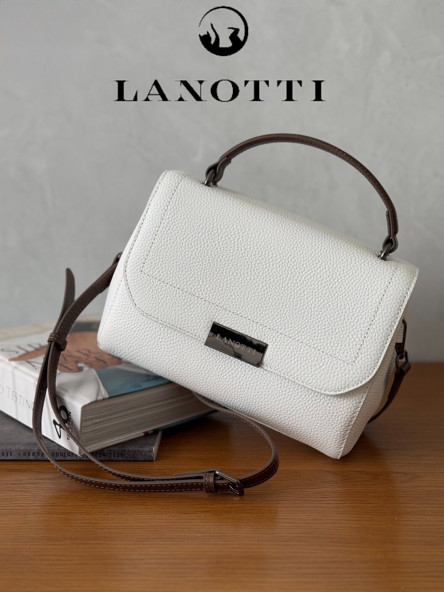 Сумка сэтчел LANOTTI, фактура зернистая, белый