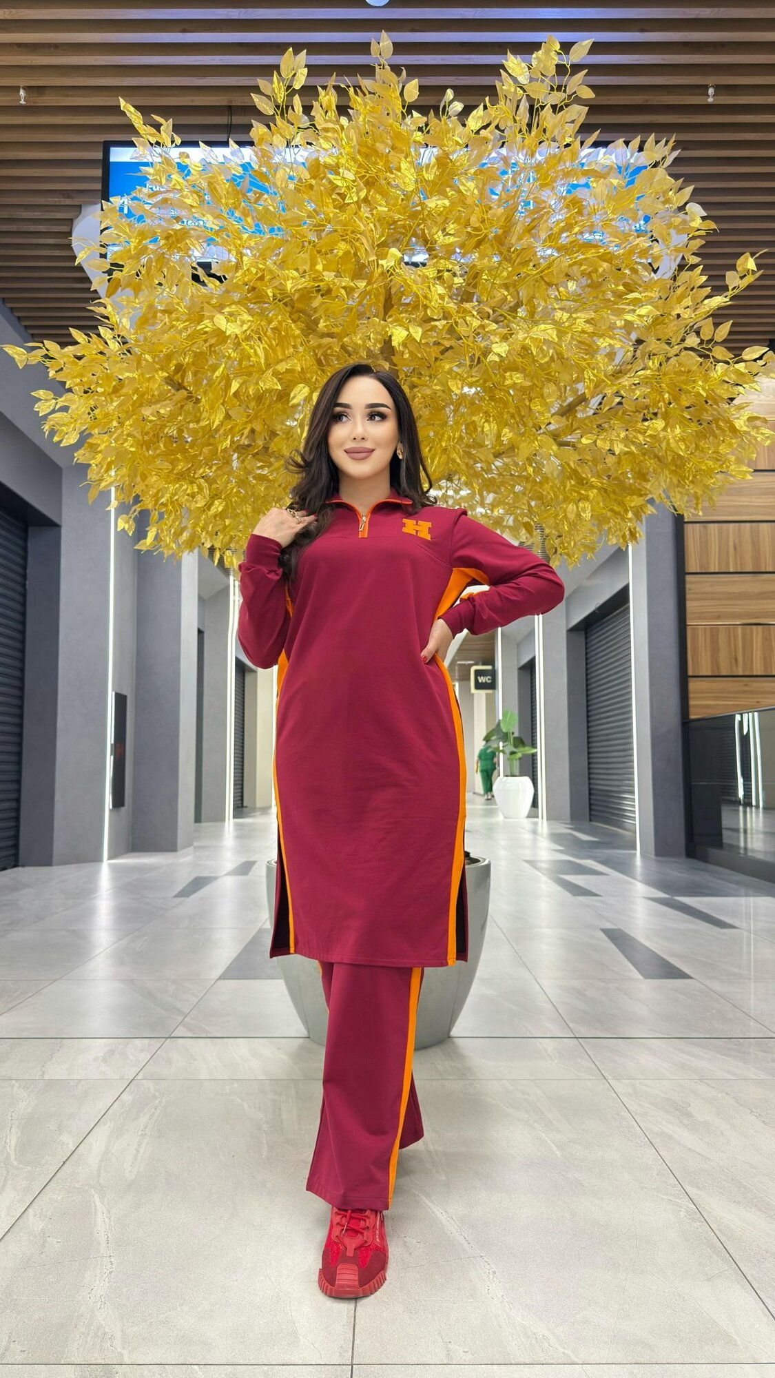 Платье  ayollar uchun uy kiyimi, ko'ylak komplekt, размер ovesize, red