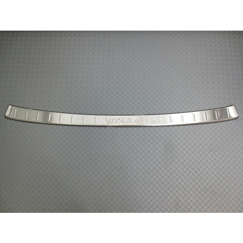 Накладка заднего бампера Suzuki Vitara 2014-.