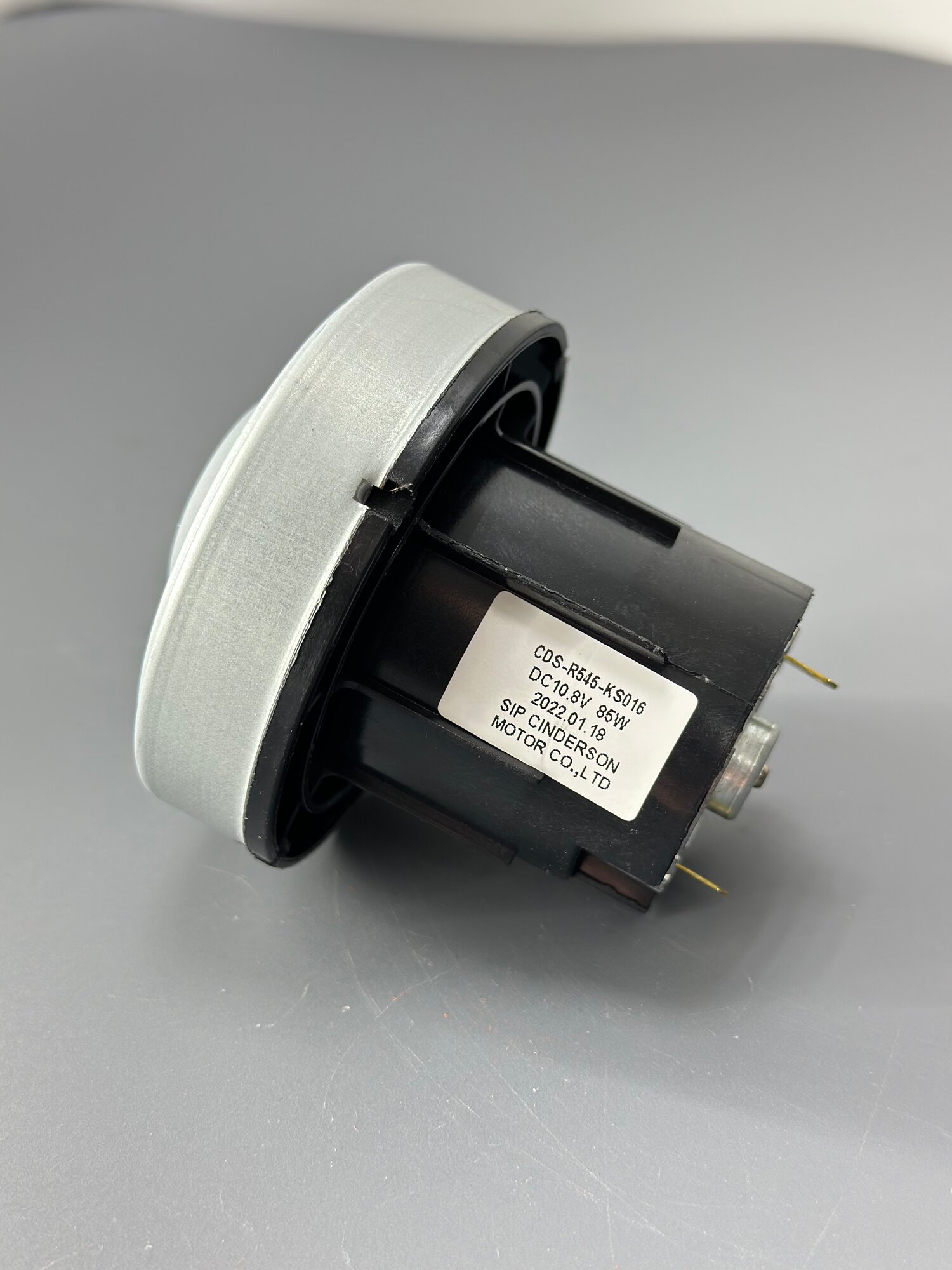 Двигатель мотор CDS-R545-KS016 10.8 V DC 85W для пылесоса/ в сборе с пыльниками