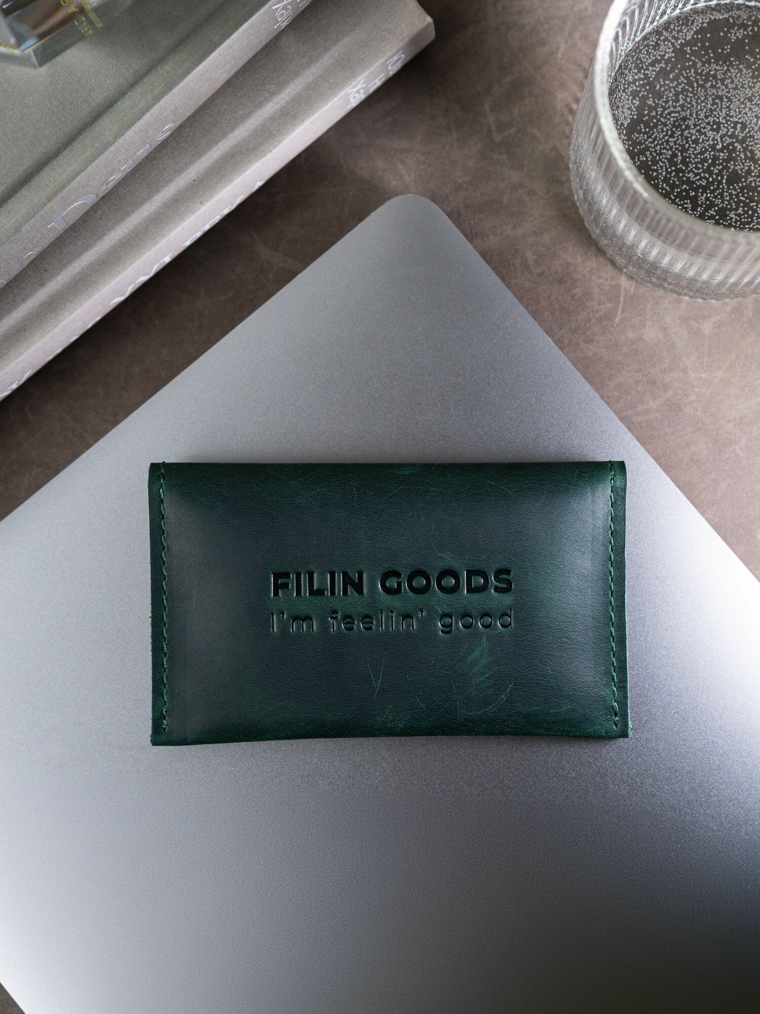 Картхолдер FILIN GOODS, фактура матовая, гладкая, зеленый — фото 1
