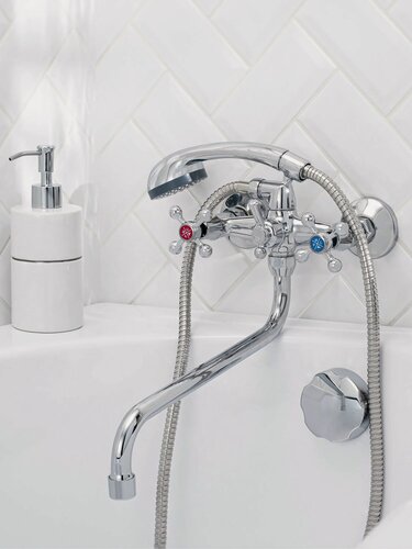 Изображение товара Смеситель для ванны, РМС SL71-143, длинный поворотный излив, двухвентильный, с душевой лейкой