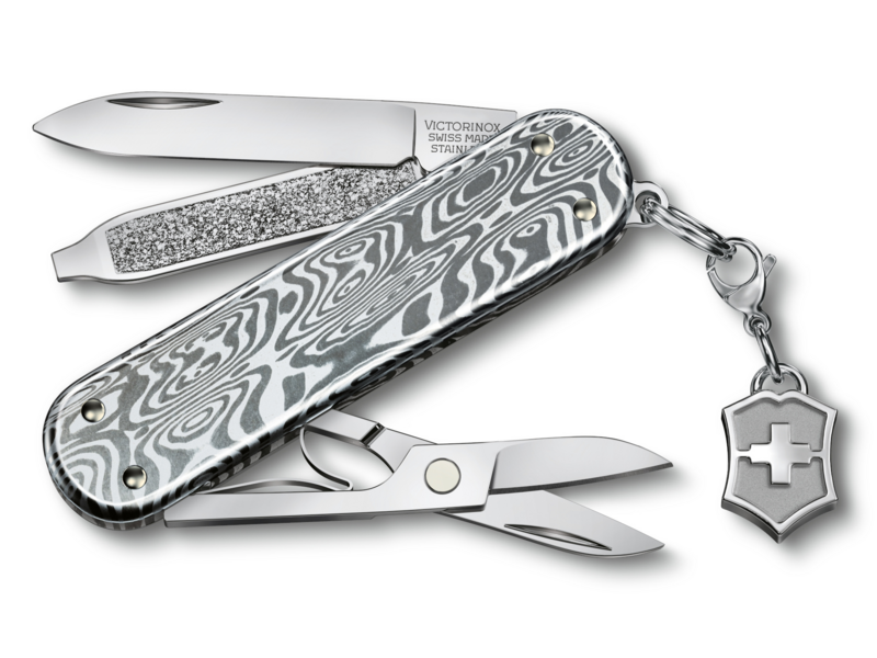 Нож перочинный Victorinox Classic Brilliant Damast (0.6221.34) 58мм 5функц. серебристый подар. коробка