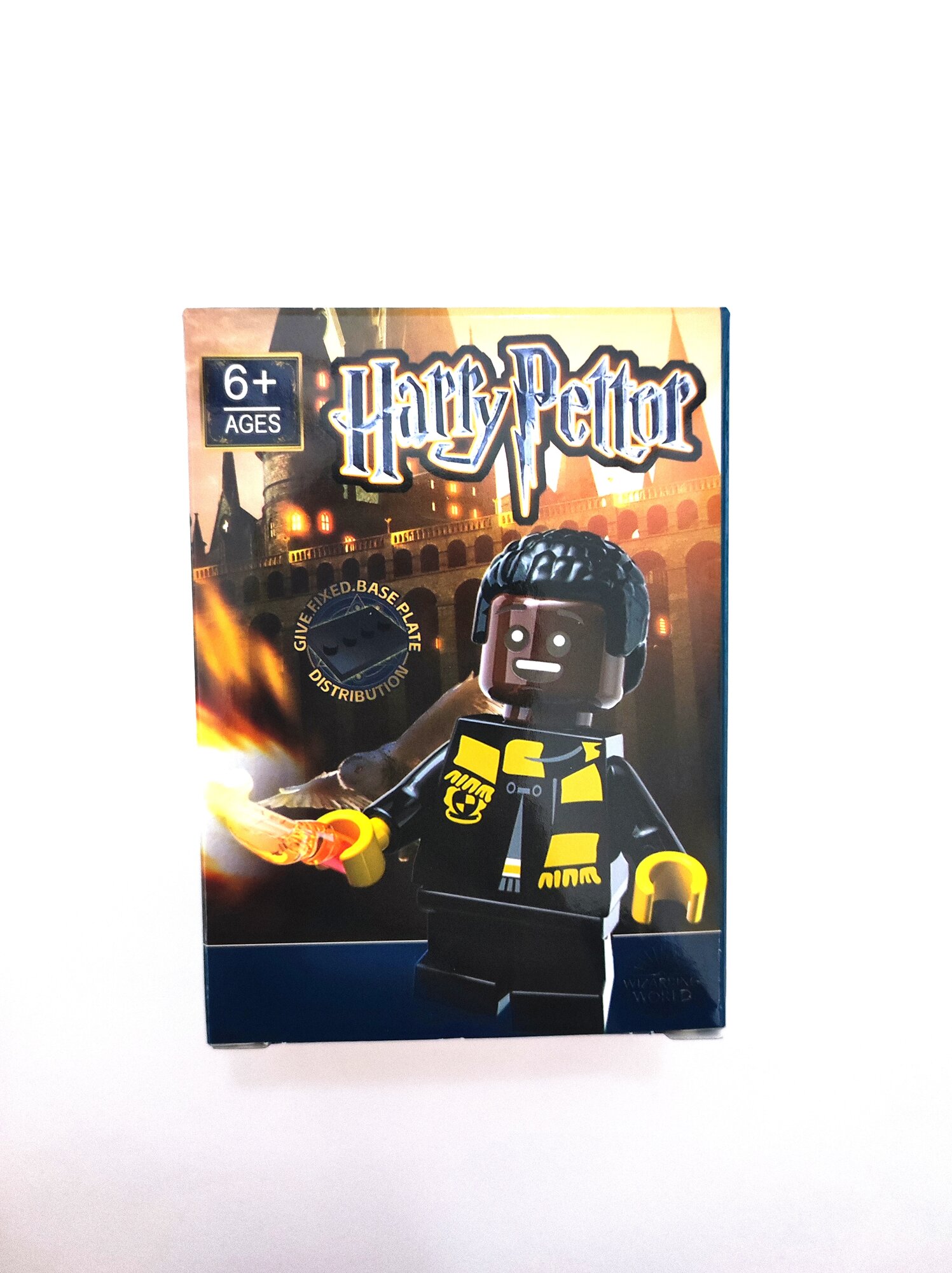 Фигурка Harry Potter совместима с конструктором lego6