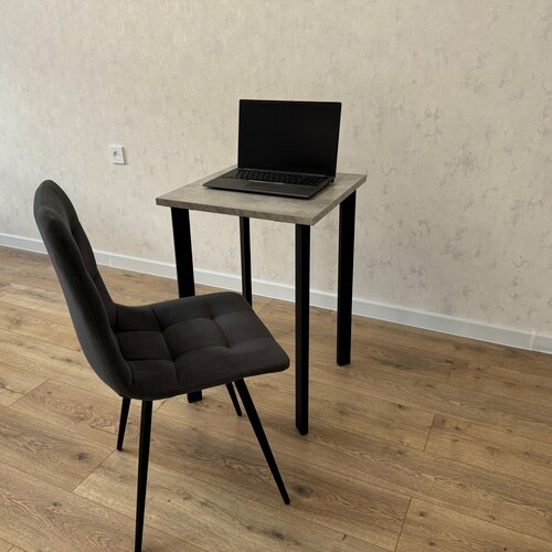 Изображение товара Стол обеденный Бетон 50*50 см. Ножки черные